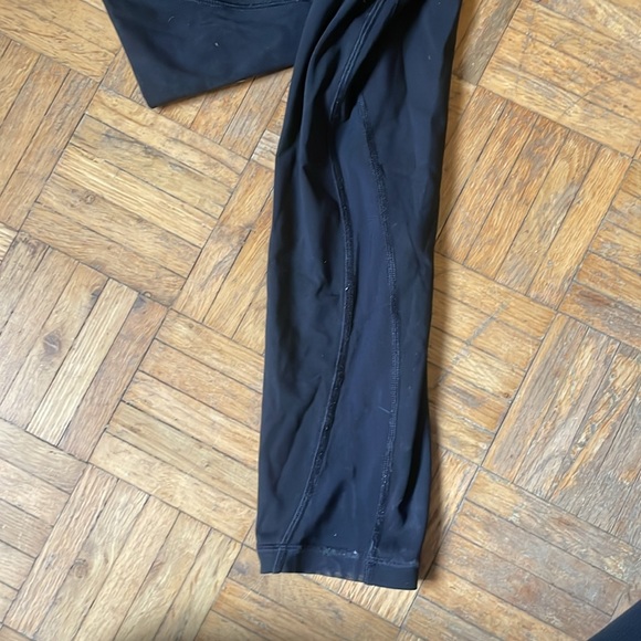 Black 25 inch lululemon leggings - sheer detailing - Picture 7 of 7